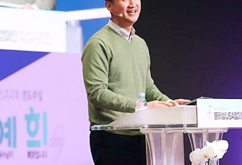 동양선교교회는 지난  2024년 4월 7일(주일) 임시공동회의를 통해 교인 92.9%의 찬성으로 김지훈 담임목사 연임(재신임)을 확정했다. 동양선교교회 제공