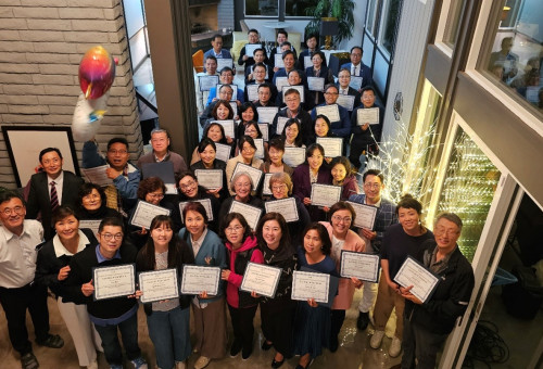 GIFT(Global, Individual, Family, Transformation) 상담치유 연구원 주최 제3차 샬렘 종강식이 진행됐다. \"목회자 가정의 상처 치유하는 뜻 깊은 시간\"이었다는 고백들이 있었다.                 © 사진: GIFT상담치유연구원 제공